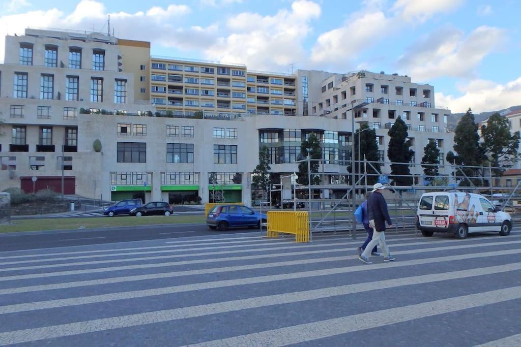 Top Floor Arriaga Apartment 804 Фуншал Екстериор снимка